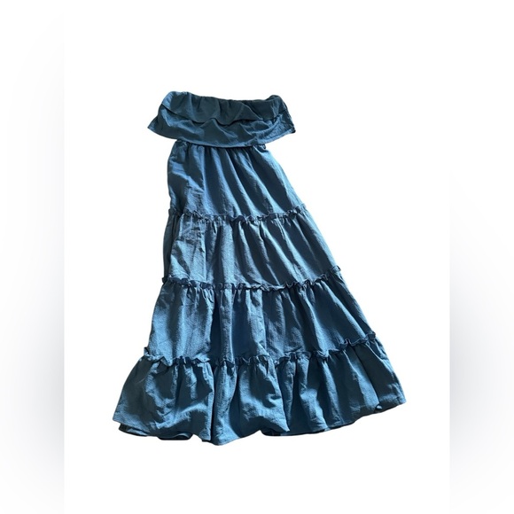 Cupshe Ruffled Tiered Maxi Tube Dress - Picture 4 of 6